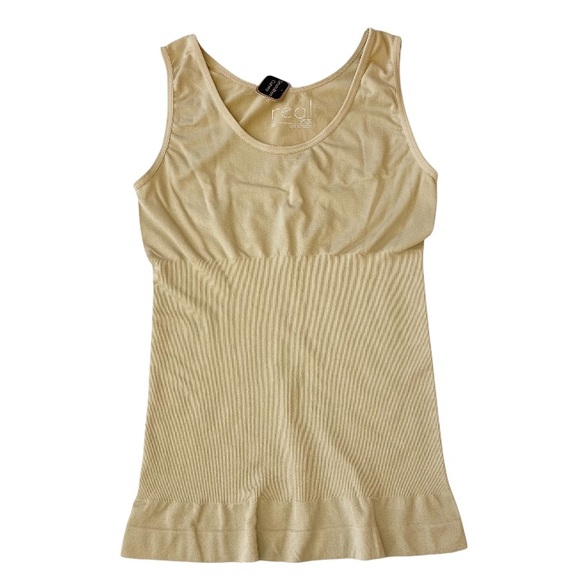 Real Comfort Women's Dana Seamless Control Shaping Camisole - Picture 1 of 6